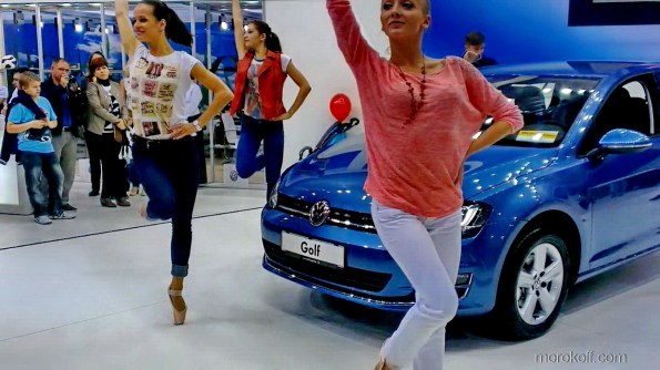 VIDEO0002.mp4_snapshot_01.02_[2013.10.21_19.14.32]