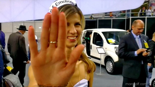 VIDEO0057.mp4_snapshot_00.13_[2013.10.21_19.36.55]